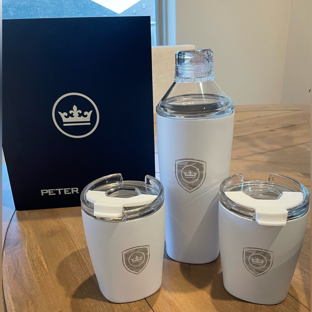 Peter Millar cocktail shake and tumblers